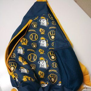 Milwaukee Brewers Sling Backpack Kid Crew Logo Blue and Yellow